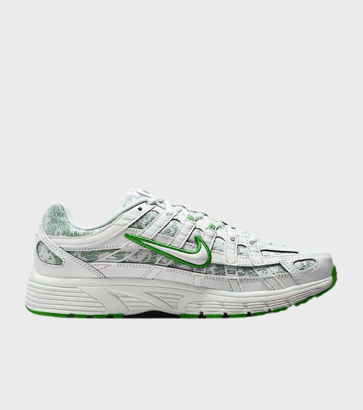 Nike P6000